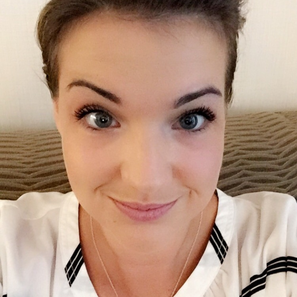 Meet your Posher, Emily